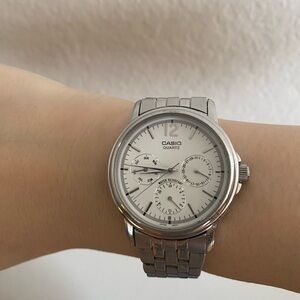 Casio stainless Men Quartz watch